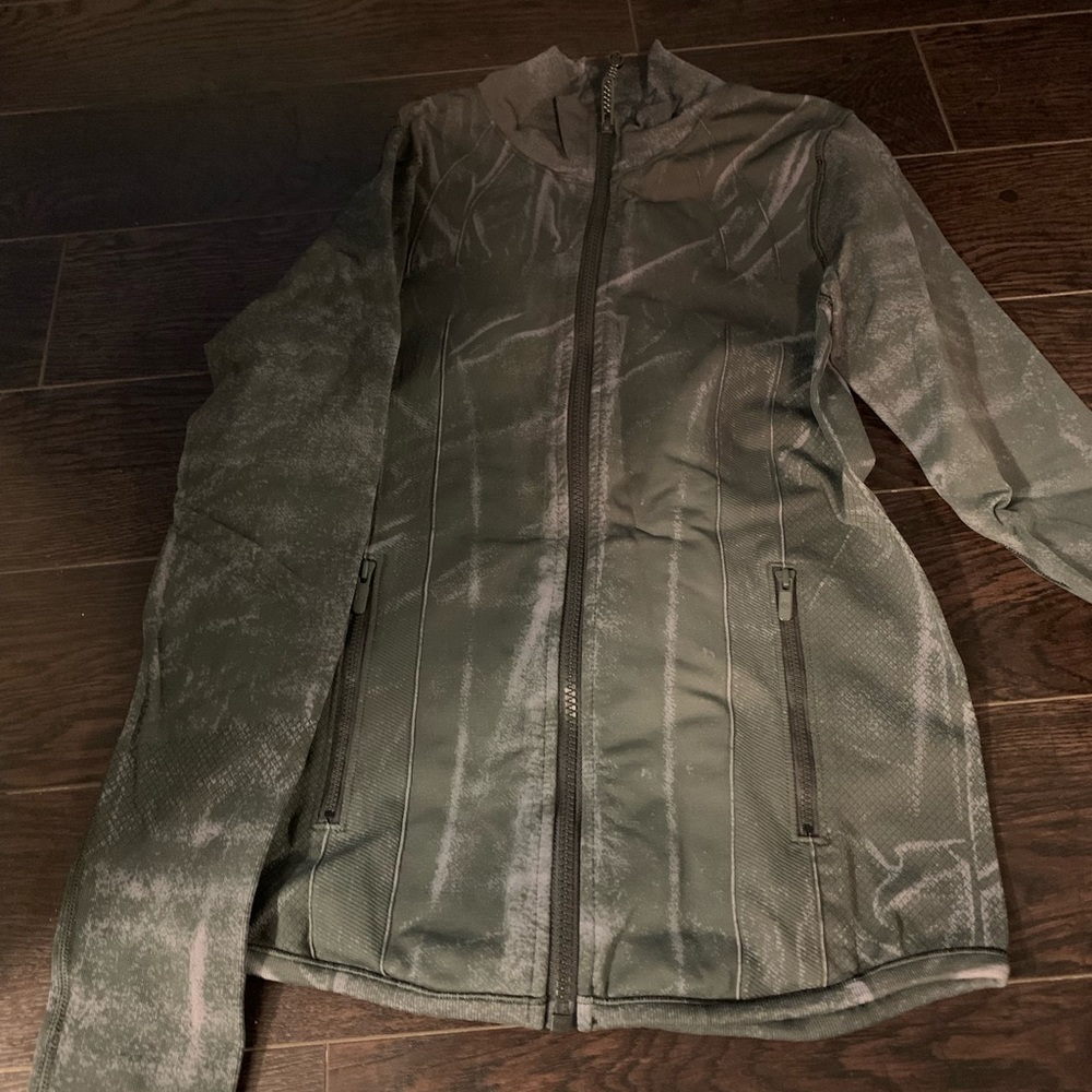 Lulu Lemon Define Jacket